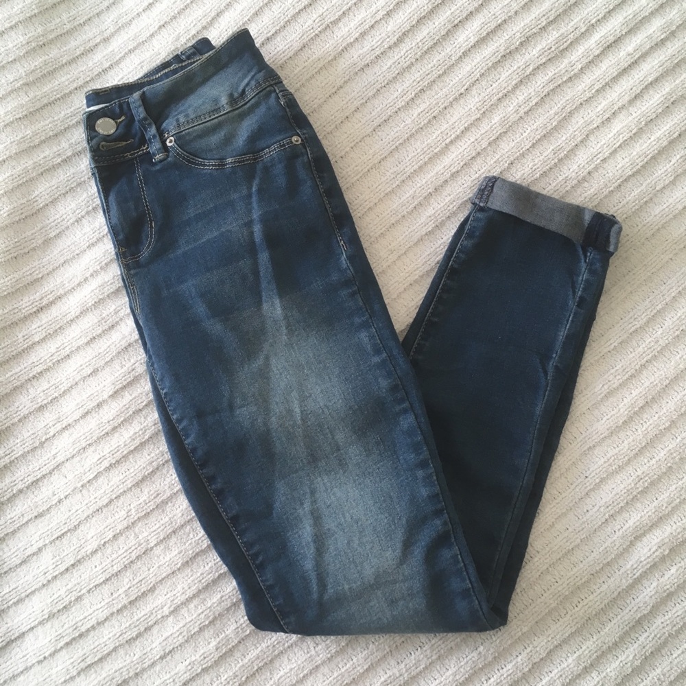 *NWOT* YMI Jeans in size 3